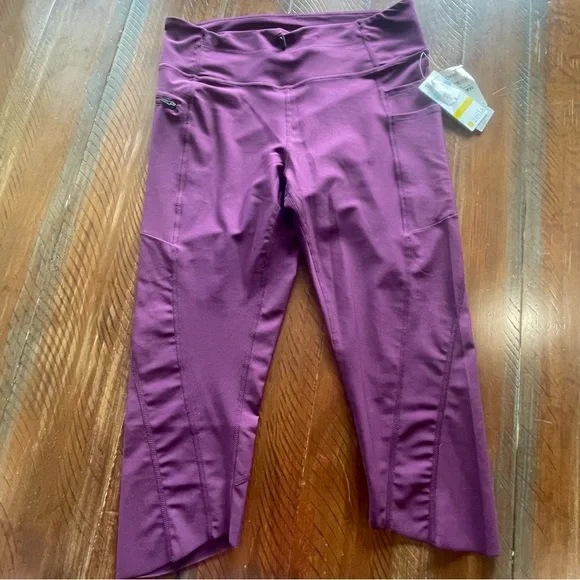 Zella High Waisted Capri Leggings - Picture 3 of 7